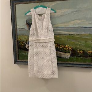 Lilly Pulitzer white dress/size damn. Worn for a graduation.